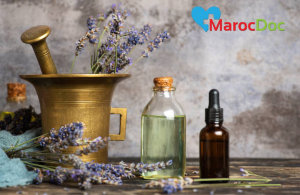 الزيوت العطرية: 4 طرق لاستخدام الزيوت العطرية لتحسين المزاج والصحة ما هي الزيوت العطرية؟